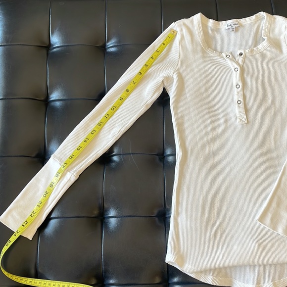 Splendid Women’s Snap Front Waffle Henley - Picture 3 of 7